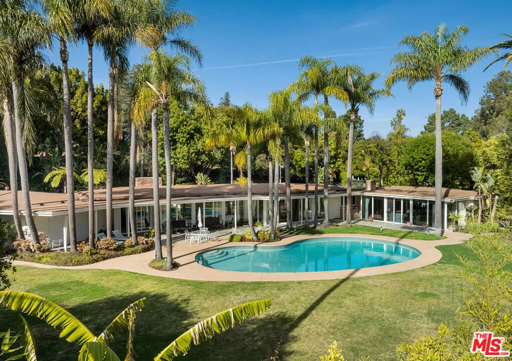 235 St Pierre Road, Los Angeles, California 90077 home-pic-4